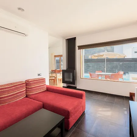 Camelot Villa *